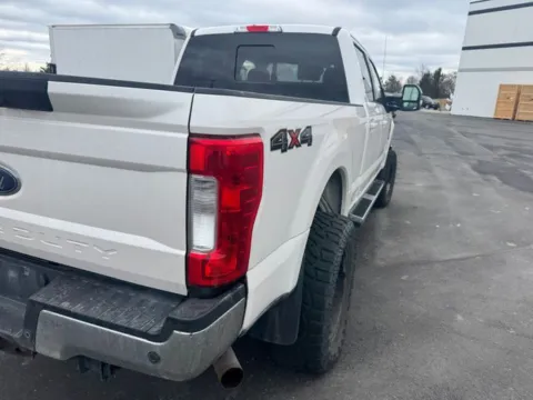 Another view of 2018 Ford F-250SD Lariat for sale in Westfield, IN at Indy Auto Man - Westfield