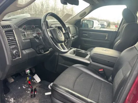 More photos of 2018 Ram 1500 Sport at Indy Auto Man - Westfield, IN