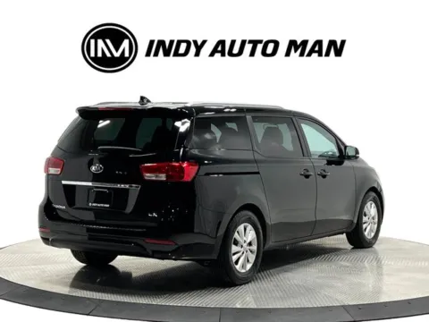 More photos of 2016 Kia Sedona LX at Indy Auto Man - Westfield, IN
