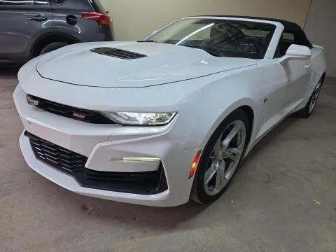 Photos of 2020 Chevrolet Camaro SS 2SS for sale in Westfield, IN at Indy Auto Man - Westfield
