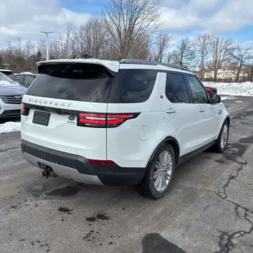 Another view of 2018 Land Rover Discovery HSE Luxury for sale in Westfield, IN at Indy Auto Man - Westfield