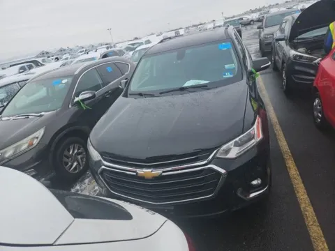 Photos of 2018 Chevrolet Traverse 3LT for sale in Westfield, IN at Indy Auto Man - Westfield