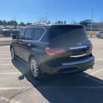 More photos of 2016 INFINITI QX80 at Indy Auto Man - Westfield, IN