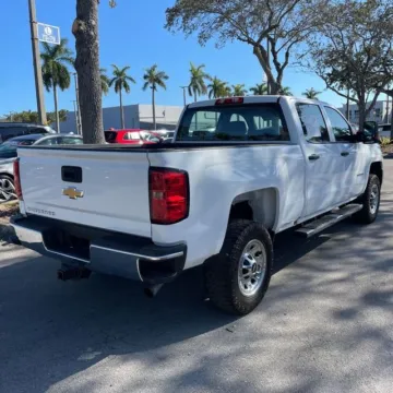 More photos of 2019 Chevrolet Silverado 3500HD Work Truck at Indy Auto Man - Westfield, IN