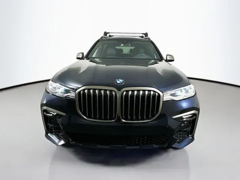 Photos of 2022 BMW X7 M50i for sale in Westfield, IN at Indy Auto Man - Westfield