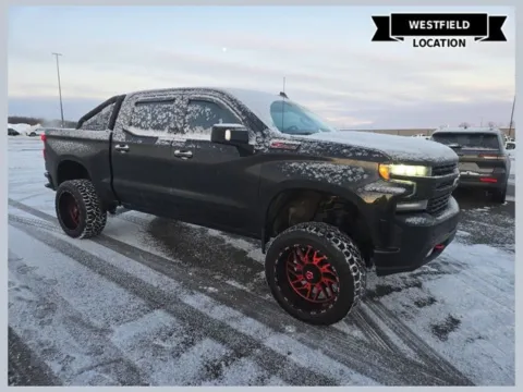 Black 2020 Chevrolet Silverado 1500 LT Trail Boss for sale in Westfield, IN