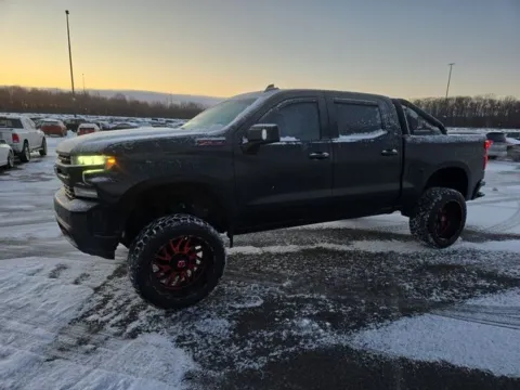 Another view of 2020 Chevrolet Silverado 1500 LT Trail Boss for sale in Westfield, IN at Indy Auto Man - Westfield