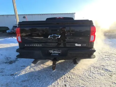 More photos of 2018 Chevrolet Silverado 1500 LTZ 2LZ at Indy Auto Man - Westfield, IN