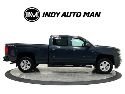 More photos of 2017 Chevrolet Silverado 1500 LT at Indy Auto Man - Westfield, IN