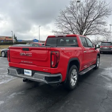 More photos of 2019 GMC Sierra 1500 SLT at Indy Auto Man - Westfield, IN
