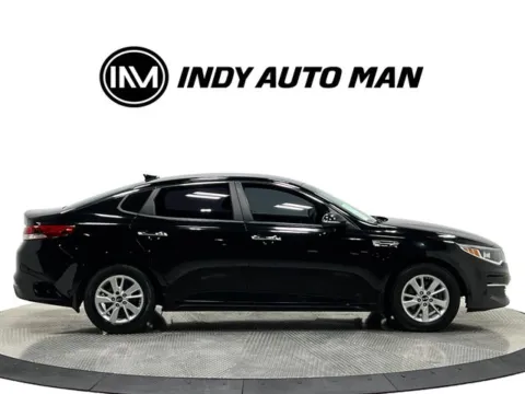 More photos of 2016 Kia Optima LX at Indy Auto Man - Westfield, IN