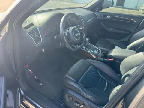 More photos of 2016 Audi Q5 3.0T Premium Plus quattro at Indy Auto Man - Westfield, IN