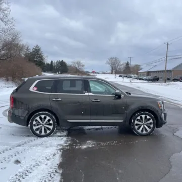 Another view of 2020 Kia Telluride S for sale in Westfield, IN at Indy Auto Man - Westfield
