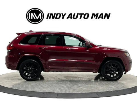 Another view of 2019 Jeep Grand Cherokee Altitude for sale in Westfield, IN at Indy Auto Man - Westfield