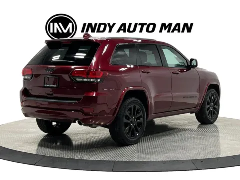 More photos of 2019 Jeep Grand Cherokee Altitude at Indy Auto Man - Westfield, IN