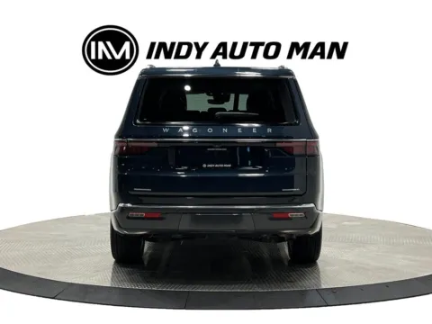 More photos of 2022 Jeep Wagoneer Series III at Indy Auto Man - Westfield, IN