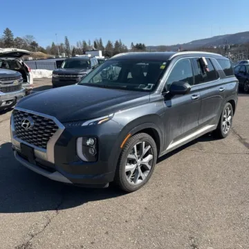 Photos of 2021 Hyundai Palisade Limited for sale in Westfield, IN at Indy Auto Man - Westfield