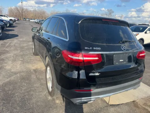 More photos of 2018 Mercedes-Benz GLC 300 at Indy Auto Man - Westfield, IN
