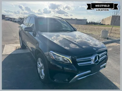 Black 2018 Mercedes-Benz GLC 300 for sale in Westfield, IN