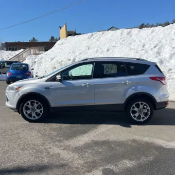 More photos of 2016 Ford Escape Titanium at Indy Auto Man - Westfield, IN