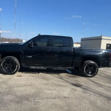 More photos of 2018 Chevrolet Silverado 1500 LTZ 2LZ at Indy Auto Man - Westfield, IN