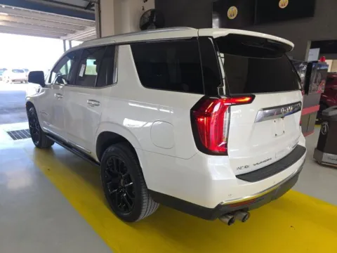 More photos of 2022 GMC Yukon Denali at Indy Auto Man - Westfield, IN