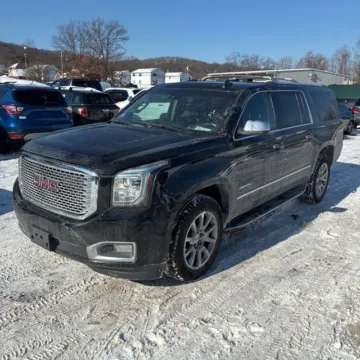 Photos of 2017 GMC Yukon XL Denali for sale in Westfield, IN at Indy Auto Man - Westfield