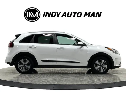 More photos of 2019 Kia Niro LX at Indy Auto Man - Westfield, IN