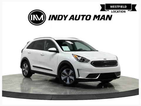 White 2019 Kia Niro LX for sale in Westfield, IN