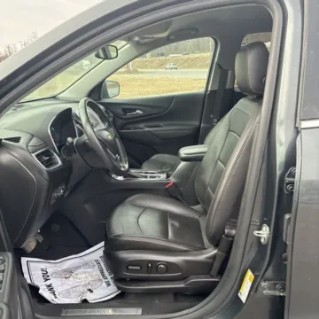 More photos of 2018 Chevrolet Equinox Premier at Indy Auto Man - Westfield, IN