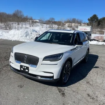 Photos of 2022 Lincoln Aviator Reserve for sale in Westfield, IN at Indy Auto Man - Westfield