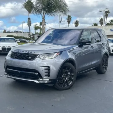 Photos of 2021 Land Rover Discovery S R-Dynamic for sale in Westfield, IN at Indy Auto Man - Westfield