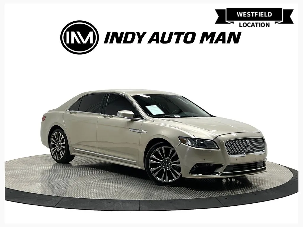 White 2017 Lincoln Continental Select for sale in Westfield, IN
