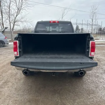 More photos of 2016 Ram 1500 Laramie at Indy Auto Man - Westfield, IN