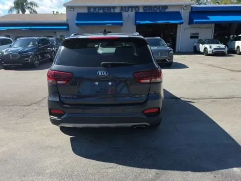More photos of 2019 Kia Sorento EX at Indy Auto Man - Westfield, IN