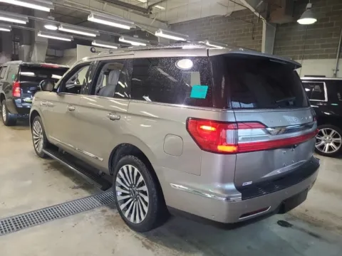 More photos of 2020 Lincoln Navigator Reserve at Indy Auto Man - Westfield, IN