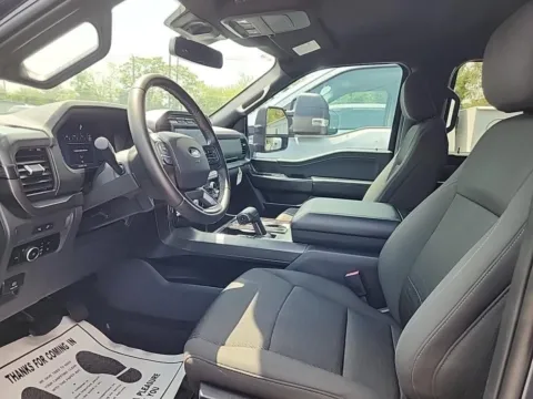 More photos of 2024 Ford F-150 XLT at Indy Auto Man - Westfield, IN