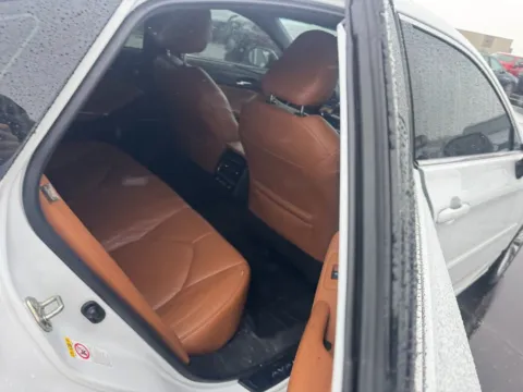 More photos of 2019 Toyota Avalon Limited at Indy Auto Man - Westfield, IN