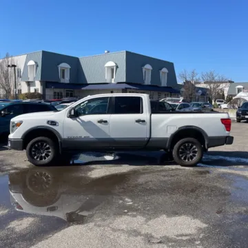 More photos of 2017 Nissan Titan XD PRO-4X at Indy Auto Man - Westfield, IN