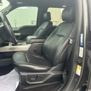 More photos of 2019 Ford F-150 Lariat at Indy Auto Man - Westfield, IN