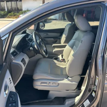 More photos of 2016 Honda Odyssey Touring at Indy Auto Man - Westfield, IN