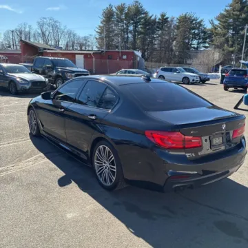 More photos of 2018 BMW 5 Series M550i xDrive at Indy Auto Man - Westfield, IN