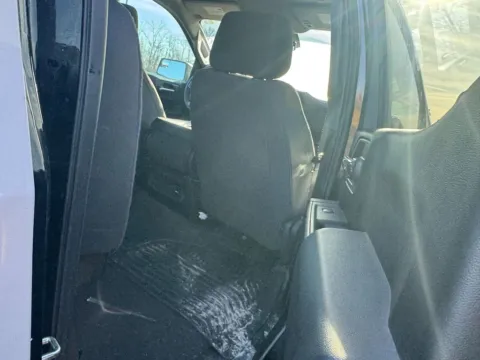 More photos of 2020 Chevrolet Silverado 1500 Custom Trail Boss at Indy Auto Man - Westfield, IN