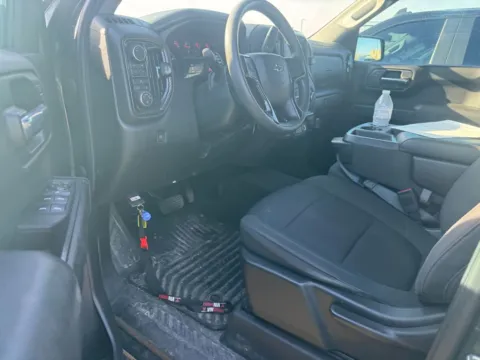 More photos of 2020 Chevrolet Silverado 1500 Custom Trail Boss at Indy Auto Man - Westfield, IN