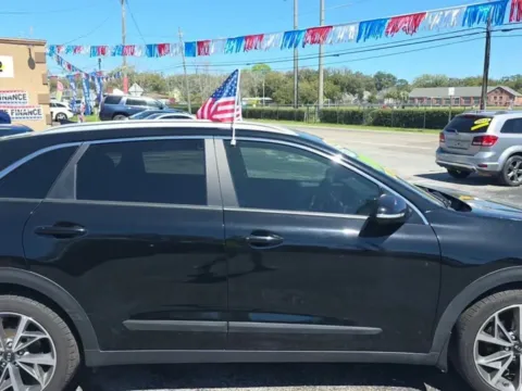 Photos of 2021 Kia Niro Touring for sale in Westfield, IN at Indy Auto Man - Westfield