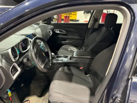 More photos of 2015 Chevrolet Equinox LT 1LT at Indy Auto Man - Westfield, IN