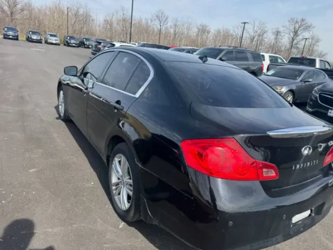 More photos of 2011 INFINITI G37 X at Indy Auto Man - Westfield, IN