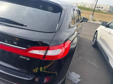 Another view of 2016 Lincoln MKX Reserve for sale in Westfield, IN at Indy Auto Man - Westfield