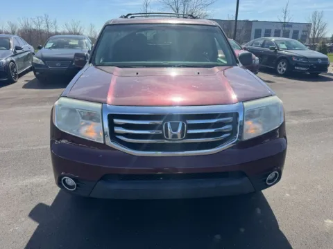Photos of 2013 Honda Pilot EX-L for sale in Westfield, IN at Indy Auto Man - Westfield