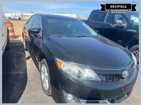 Black 2014 Toyota Camry L for sale in Westfield, IN